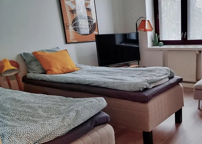 Porin Karhu, Away In Center, Free Parking * Björneborg