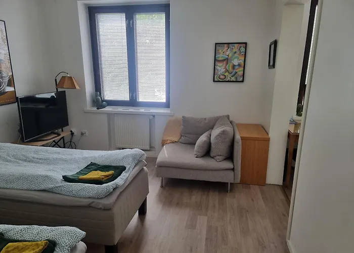 Apartamento Porin Karhu, Away In Center, Free Parking Pori